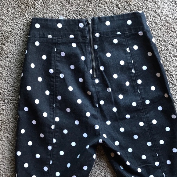 Capris - Picture 3 of 3